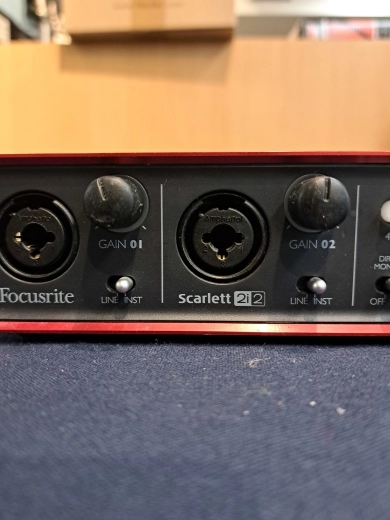 Focusrite - SCARLETT-2I2 2